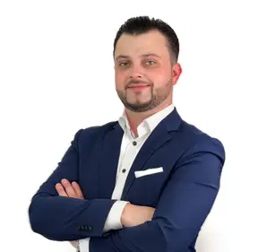 Real Estate Agent in Burgdorf: Lukas Minder