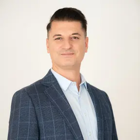 Agent immobilier à Henau: Edi Lazraj