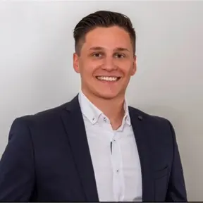 Agente immobiliare a Schwyz: Eduard Laska
