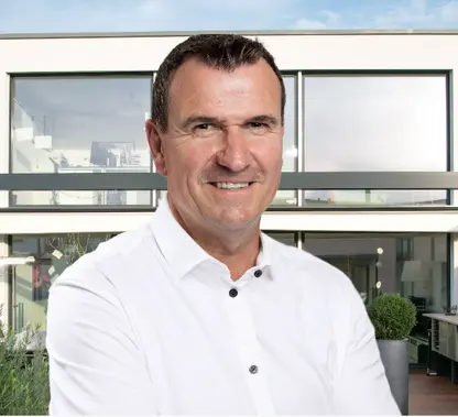 Roy Rocskai - Immobilienmakler in Düdingen