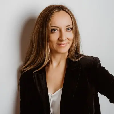 Paulina Janik - Agente Immobiliare a Uitikon