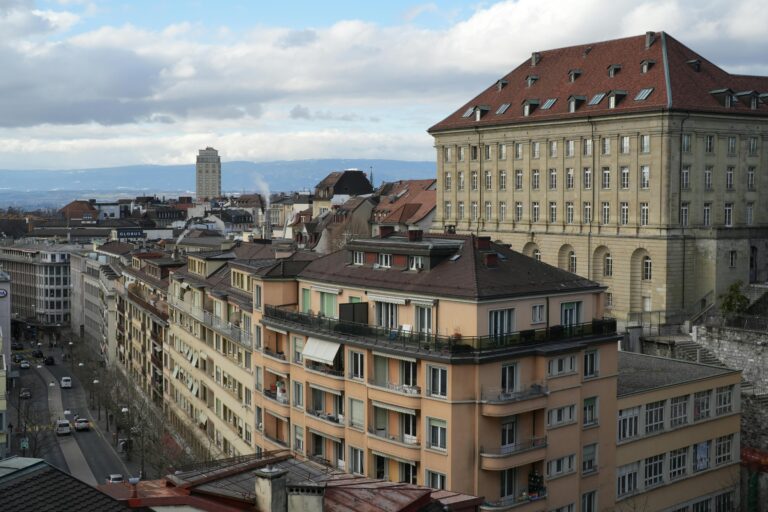 S’installer à Lausanne : coût de la vie, salaire, logement…