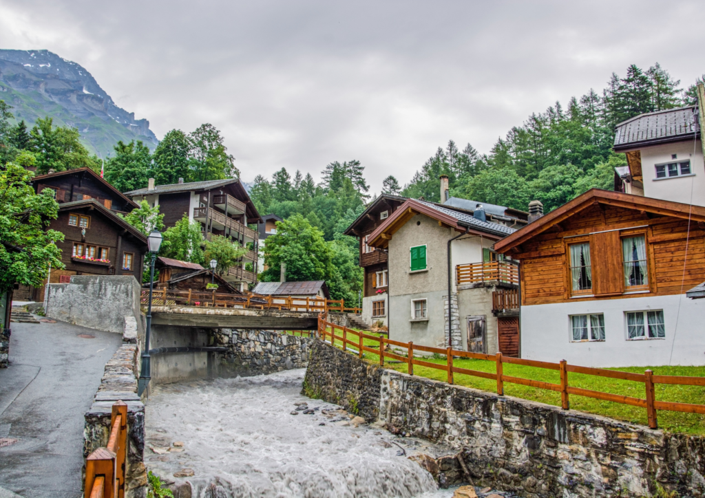 maisons dans le canton du valais